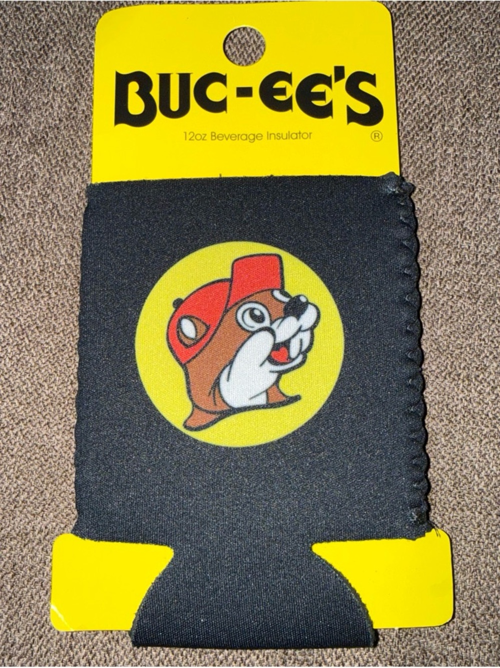 NWT Buc-ee's Beaver Logo Black Koozie 12oz Can Drink Insulator -NEW